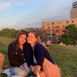 Meet your Posher, Lucy